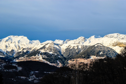 <span><span><span><span>Location Chalets en Haute-Savoie, Passy · Les Greniers du Mont Blanc</span></span></span></span>