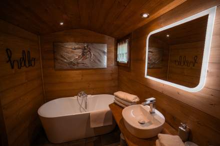 <span><span><span><span>Location Chalets en Haute-Savoie, Passy · Les Greniers du Mont Blanc</span></span></span></span>